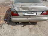 Mercedes-Benz E 260 1992 года за 800 000 тг. в Усть-Каменогорск – фото 3