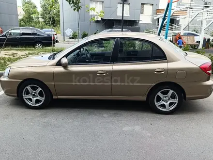 Kia Rio 2003 года за 2 000 000 тг. в Алматы – фото 2