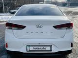 Hyundai Sonata 2020 года за 8 200 000 тг. в Алматы – фото 5
