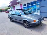 Volkswagen Passat 1993 годаүшін1 700 000 тг. в Алматы