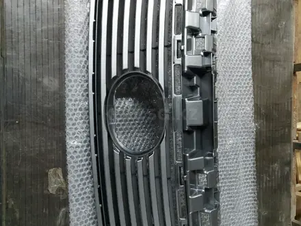 Решотка радиатора LEXUS ES 350 12-15 за 45 000 тг. в Алматы
