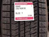 Шины Bridgestone 235/45/r18 Blizzak Ice за 110 000 тг. в Алматы