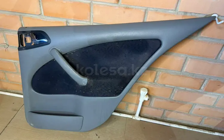 Дверная карта задняя правая Skoda Octavia за 12 000 тг. в Караганда