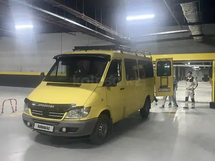 Mercedes-Benz Sprinter 2004 года за 5 600 000 тг. в Алматы – фото 25