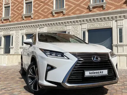 Lexus RX 200t 2018 года за 26 000 000 тг. в Актау – фото 2