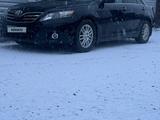 Toyota Camry 2011 года за 6 800 000 тг. в Уральск – фото 4