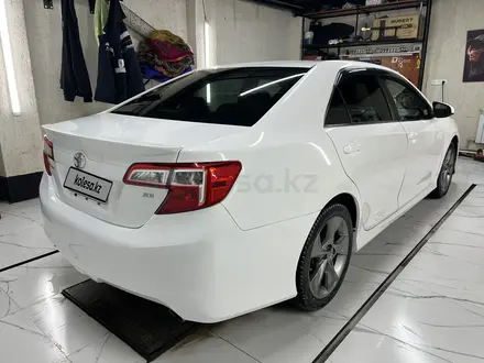 Toyota Camry 2013 года за 5 700 000 тг. в Жанаозен – фото 3