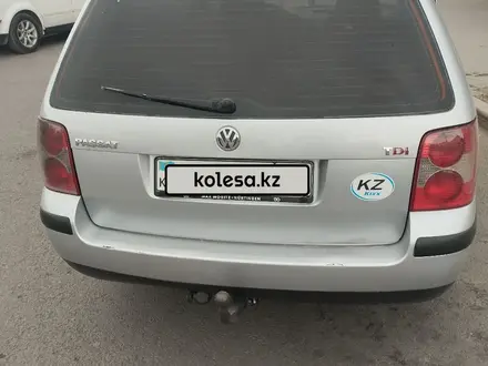 Volkswagen Passat 2003 года за 2 800 000 тг. в Сатпаев – фото 3