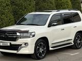 Toyota Land Cruiser 2020 года за 44 000 000 тг. в Шымкент
