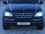 Mercedes-Benz ML 430 1999 годаүшін3 700 000 тг. в Актау – фото 2