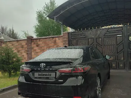 Toyota Camry 2019 года за 12 500 000 тг. в Тараз – фото 3