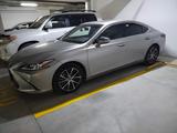 Lexus ES 250 2022 года за 32 000 000 тг. в Алматы – фото 2