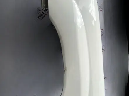 Передние крылья Toyota Lexus за 111 001 тг. в Астана – фото 2