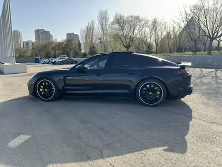 Porsche Panamera 2018 года за 56 000 000 тг. в Астана