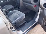 Hyundai Santa Fe 2004 года за 5 200 000 тг. в Актобе – фото 5