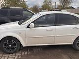 Daewoo Gentra 2014 годаfor3 800 000 тг. в Караганда – фото 2