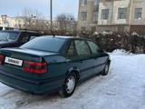 Volkswagen Passat 1994 годаfor1 500 000 тг. в Астана – фото 4