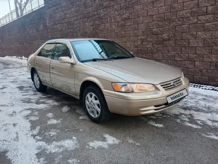 Toyota Camry 1998 года за 3 600 000 тг. в Алматы – фото 19