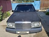 Mercedes-Benz E 230 1990 годаfor900 000 тг. в Жетысай – фото 3