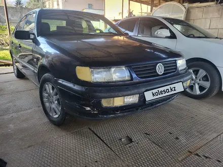 Volkswagen Passat 1996 года за 1 200 000 тг. в Алматы