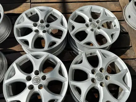 Toyota R17 original за 140 000 тг. в Алматы