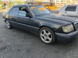 Mercedes-Benz E 280 1994 года за 2 500 000 тг. в Тараз – фото 2