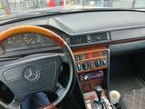 Mercedes-Benz E 280 1994 года за 2 500 000 тг. в Тараз – фото 5