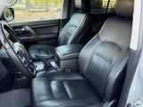 Toyota Land Cruiser 2013 года за 18 700 000 тг. в Караганда – фото 5