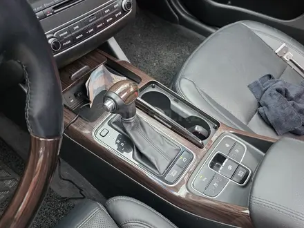 Kia K7 2015 года за 10 200 000 тг. в Алматы – фото 8