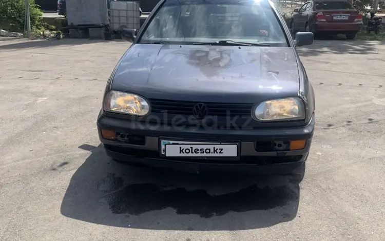 Volkswagen Golf 1993 годаүшін1 350 000 тг. в Алматы