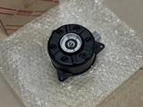 Мотор вентилятора радиатора (оригинал) на Toyota Camry 40-45 за 43 000 тг. в Уральск