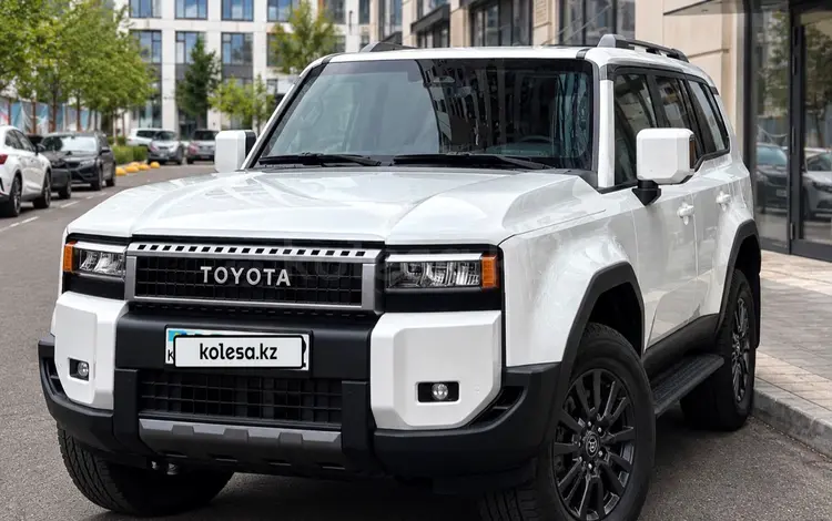 Toyota Land Cruiser Prado 2025 года за 33 000 000 тг. в Астана