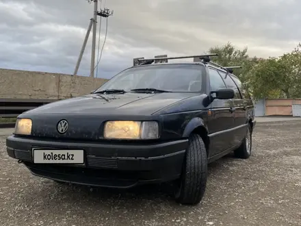 Volkswagen Passat 1993 года за 1 800 000 тг. в Кокшетау – фото 2