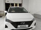 Hyundai Accent 2021 года за 8 000 000 тг. в Актау – фото 3