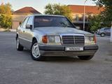 Mercedes-Benz E 230 1991 годаfor1 199 999 тг. в Кызылорда
