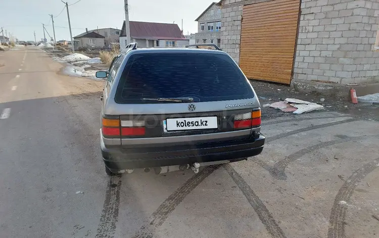 Volkswagen Passat 1992 года за 1 200 000 тг. в Астана
