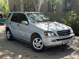 Mercedes-Benz ML 320 2002 года за 3 370 000 тг. в Караганда – фото 3