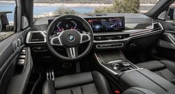 BMW X7 2023 года за 81 500 000 тг. в Алматы – фото 2