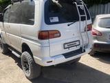 Mitsubishi Delica 2003 годаүшін6 500 000 тг. в Алматы – фото 4