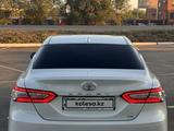Toyota Camry 2018 годаүшін13 500 000 тг. в Уральск – фото 3