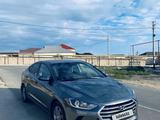Hyundai Elantra 2017 года за 7 000 000 тг. в Актау – фото 2