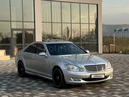 Mercedes-Benz S 500 2006 года за 5 400 000 тг. в Алматы – фото 3