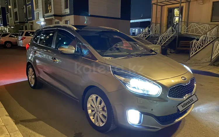 Kia Carens 2014 годаfor7 700 000 тг. в Атырау