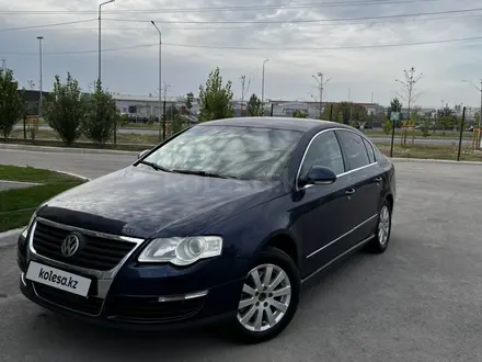Volkswagen Passat 2005 года за 2 700 000 тг. в Алматы