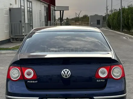 Volkswagen Passat 2005 года за 2 700 000 тг. в Алматы – фото 5