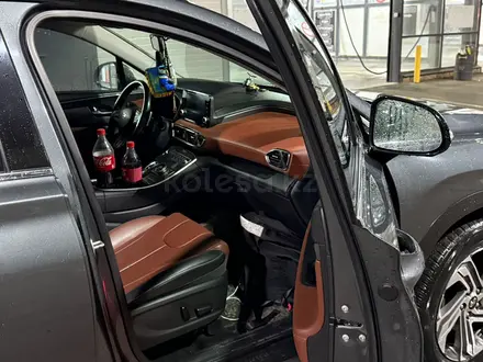 Hyundai Santa Fe 2021 года за 15 000 000 тг. в Павлодар – фото 10