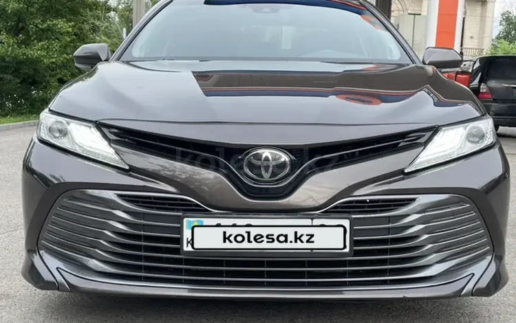 Toyota Camry 2019 годаүшін13 200 000 тг. в Алматы