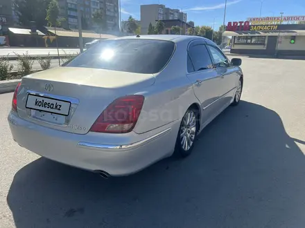 Toyota Crown Majesta 2005 года за 3 250 000 тг. в Уральск – фото 4