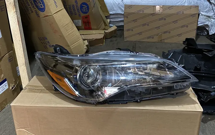 Фара Camry 55 Американец SE за 30 000 тг. в Алматы
