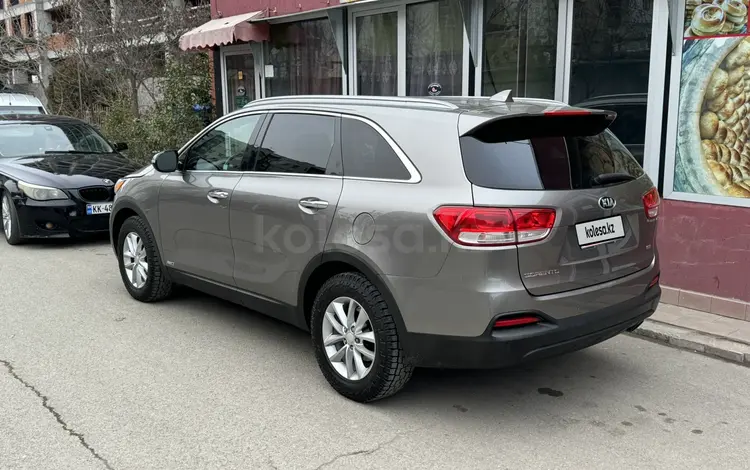 Kia Sorento 2015 годаfor6 700 000 тг. в Актобе